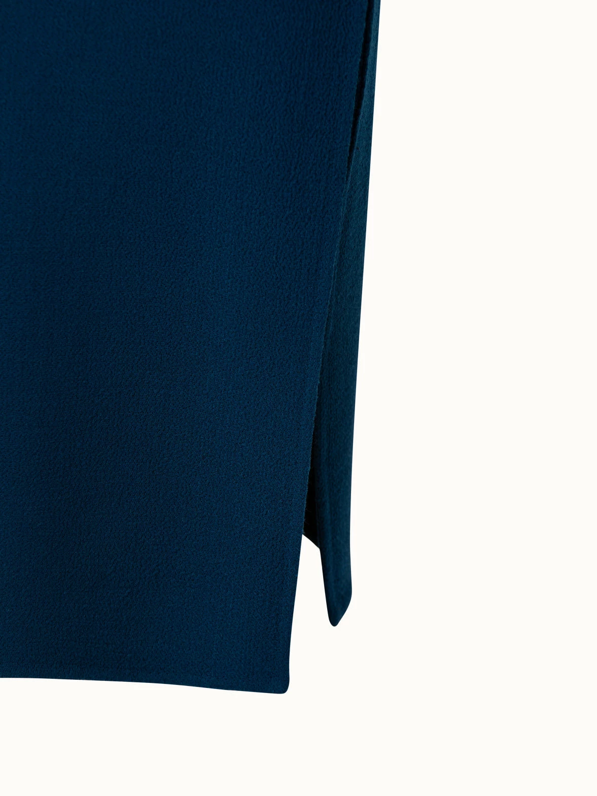 AKRIS Double Face Wool Crêpe V-Neck Sheath Dress 4 AKRIS Double Face Wool Crêpe V-Neck Sheath Dress - Image 4