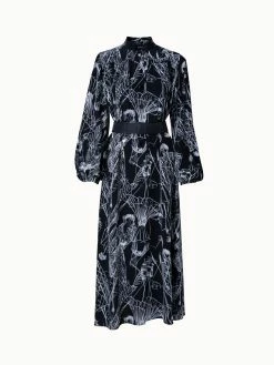 AKRIS Silk Kaftan Dress With Croquis Druck