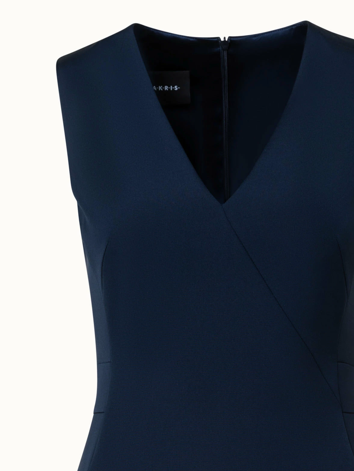 AKRIS Silk Stretch Crêpe Sheath Dress 3 AKRIS Silk Stretch Crêpe Sheath Dress - Image 3